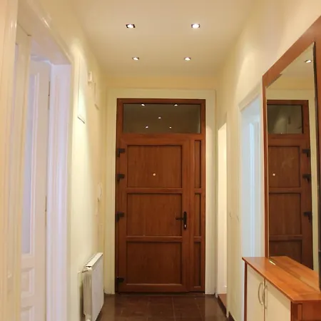 Apartment Apartman Buna